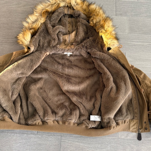 MOUSSY Faux Fur Hooded Bomber Jacket in Tan Size 1 Small Streetwear Warm Outdoor - Picture 14 of 16